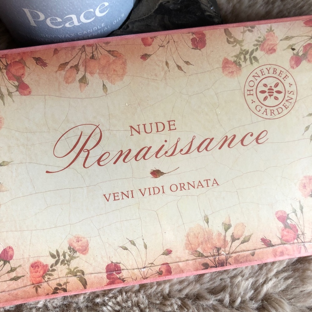 Honeybee Gardens Renaissance eyeshadow